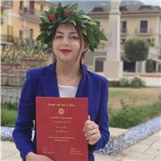 Laureata in Lettere Moderne offre ripetizioni in Letteratura, Grammatica, Storia, Francese, Inglese, Storia dell'arte e filosofia